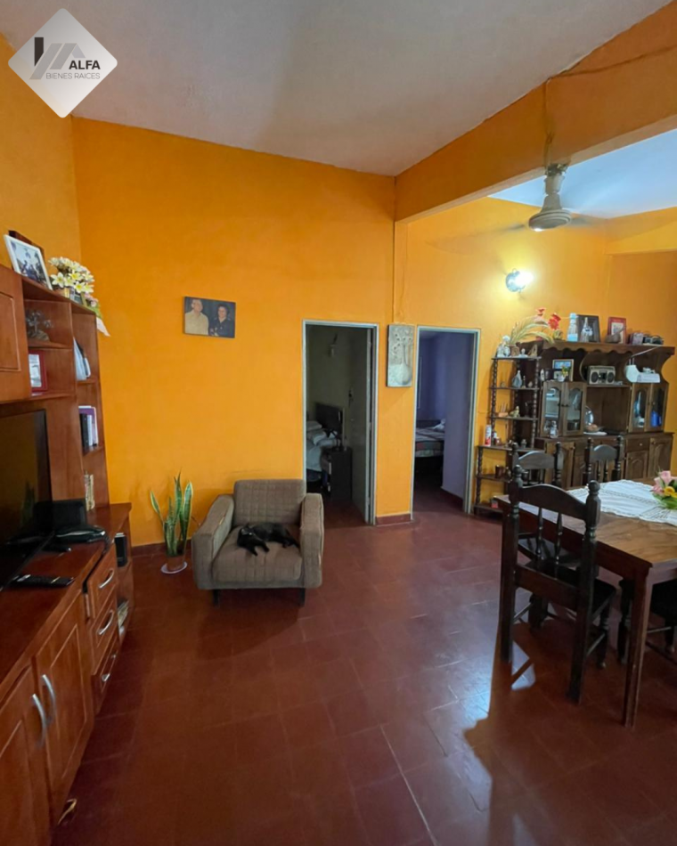 CASA EN VENTA (BARRIO YACYRETA)