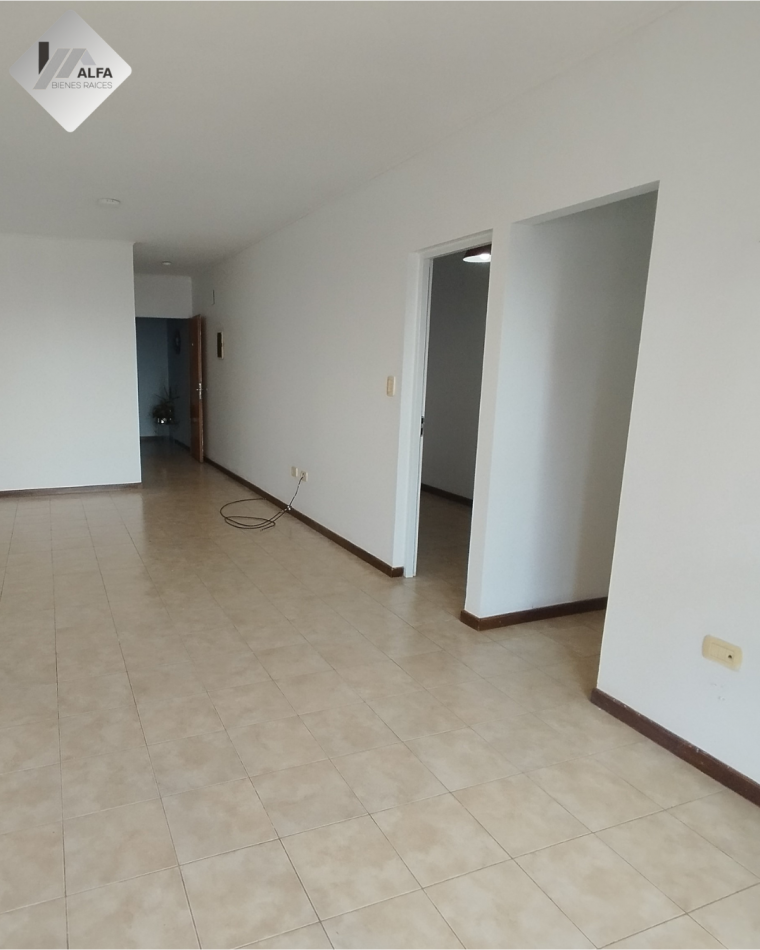 ALQUILO DEPTO CENTRICO C/ COCHERA